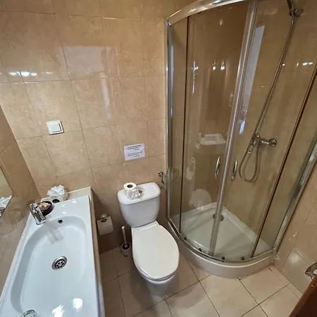 Värdshus Dona Ana Residencial Lagos