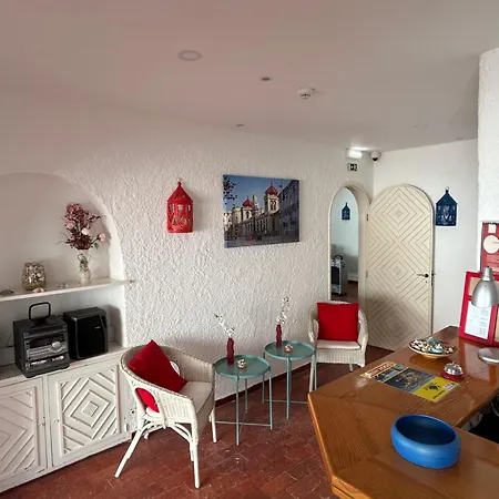 Dona Ana Residencial بيت ريفي *