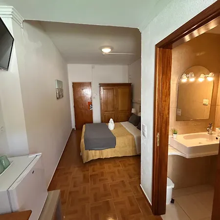 Dona Ana Residencial Fogadó