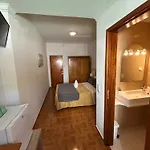 Dona Ana Residencial Han/Misafirhane